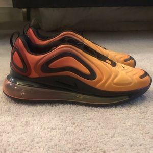 Nike Air Max 720 Sneakers---Barely Worn